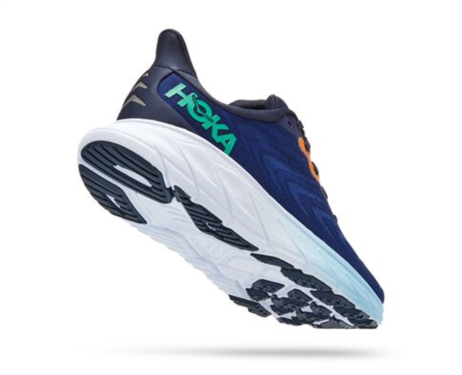 Hoka Arahi 6 Outer Space Bellwether Blue