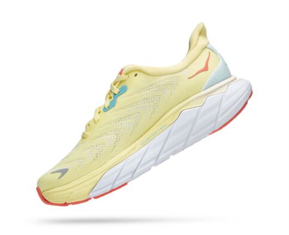 Hoka Arahi 6 Yellow Pear Sweet Corn