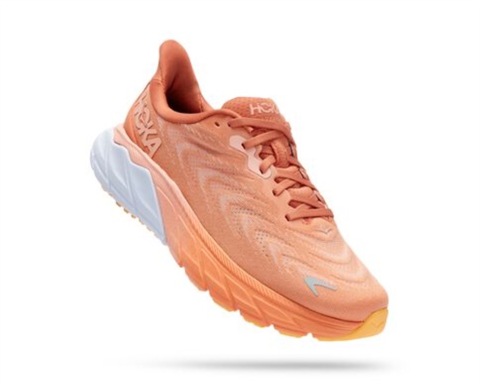 Arahi 6 Hoka Sun Baked Shell Coral