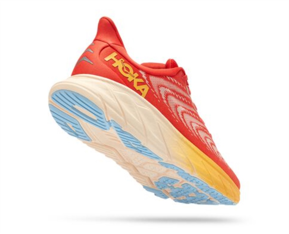 Arahi 6 Hoka Fiesta Amber Yellow