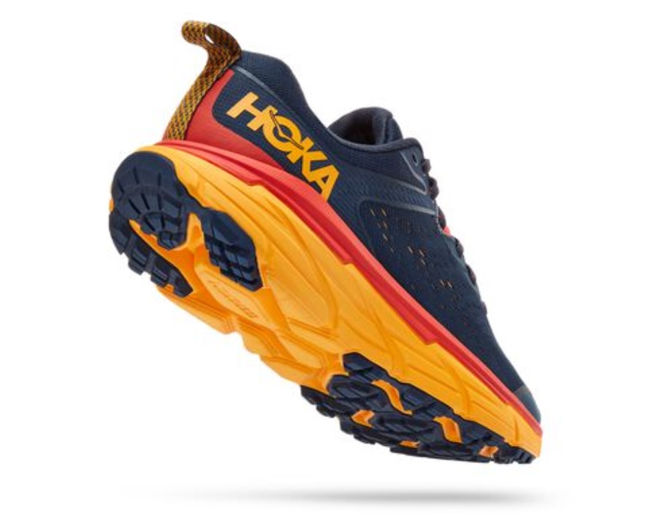 Challenger ATR 6 Hoka Outer Space Radiant Yellow