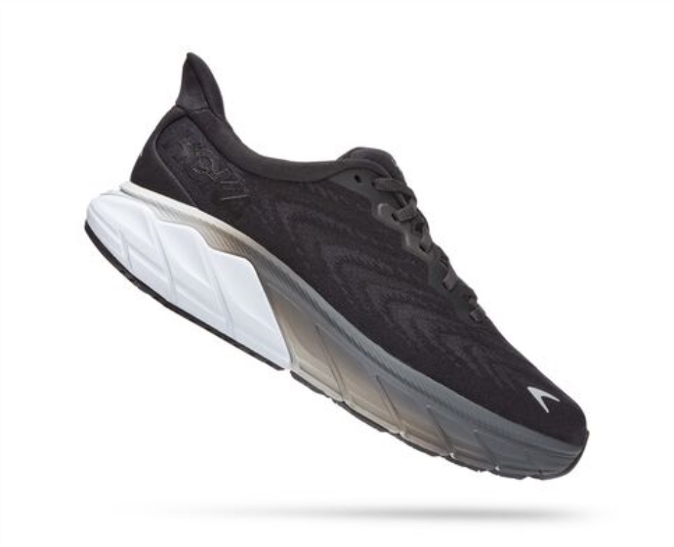 Arahi 6 Hoka Black White